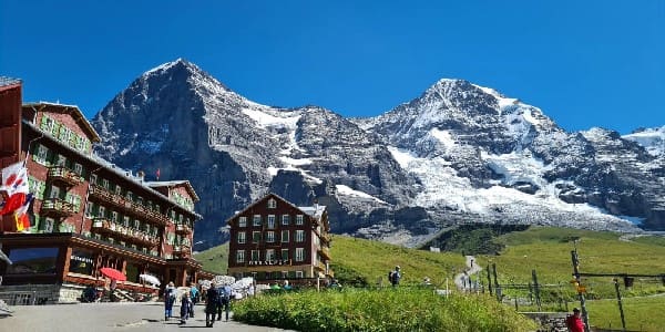 Bärentrek Via Alpina | von Meiringen nach Lenk Bärentrek Via Alpina | von Meiringen nach Lenk