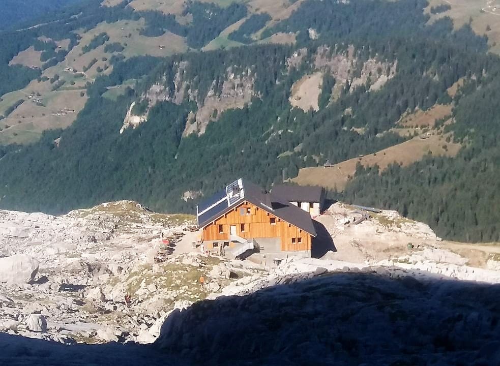Pointe Percee - Aravis Escalade calcaire | refuge | 2 jours