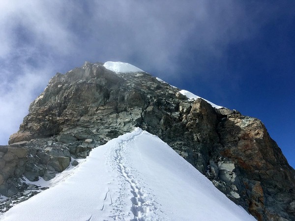 Un 4000 à Saas-Fee : l'Allalinhorn