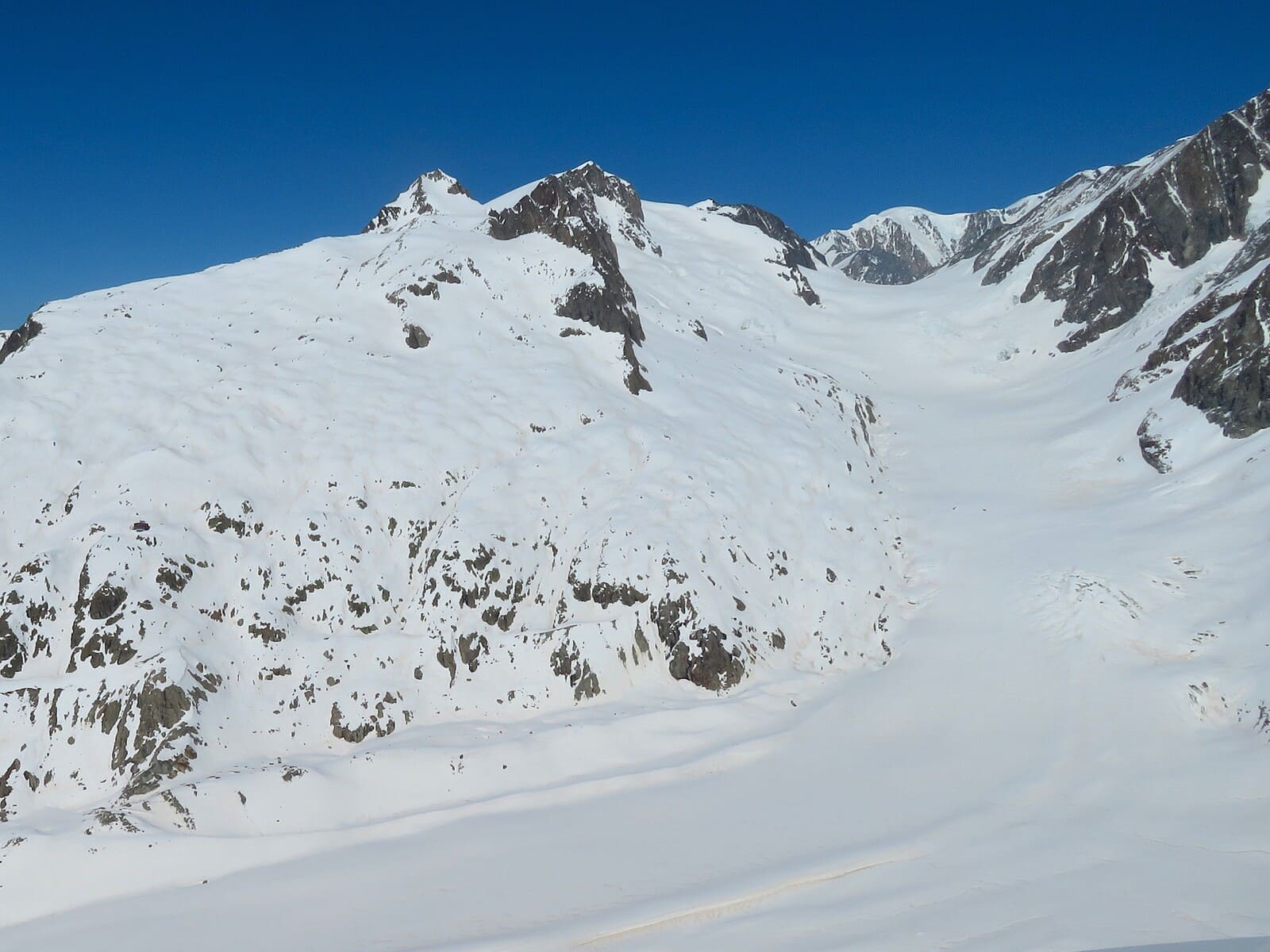 Guide raid ski domes miage contamines