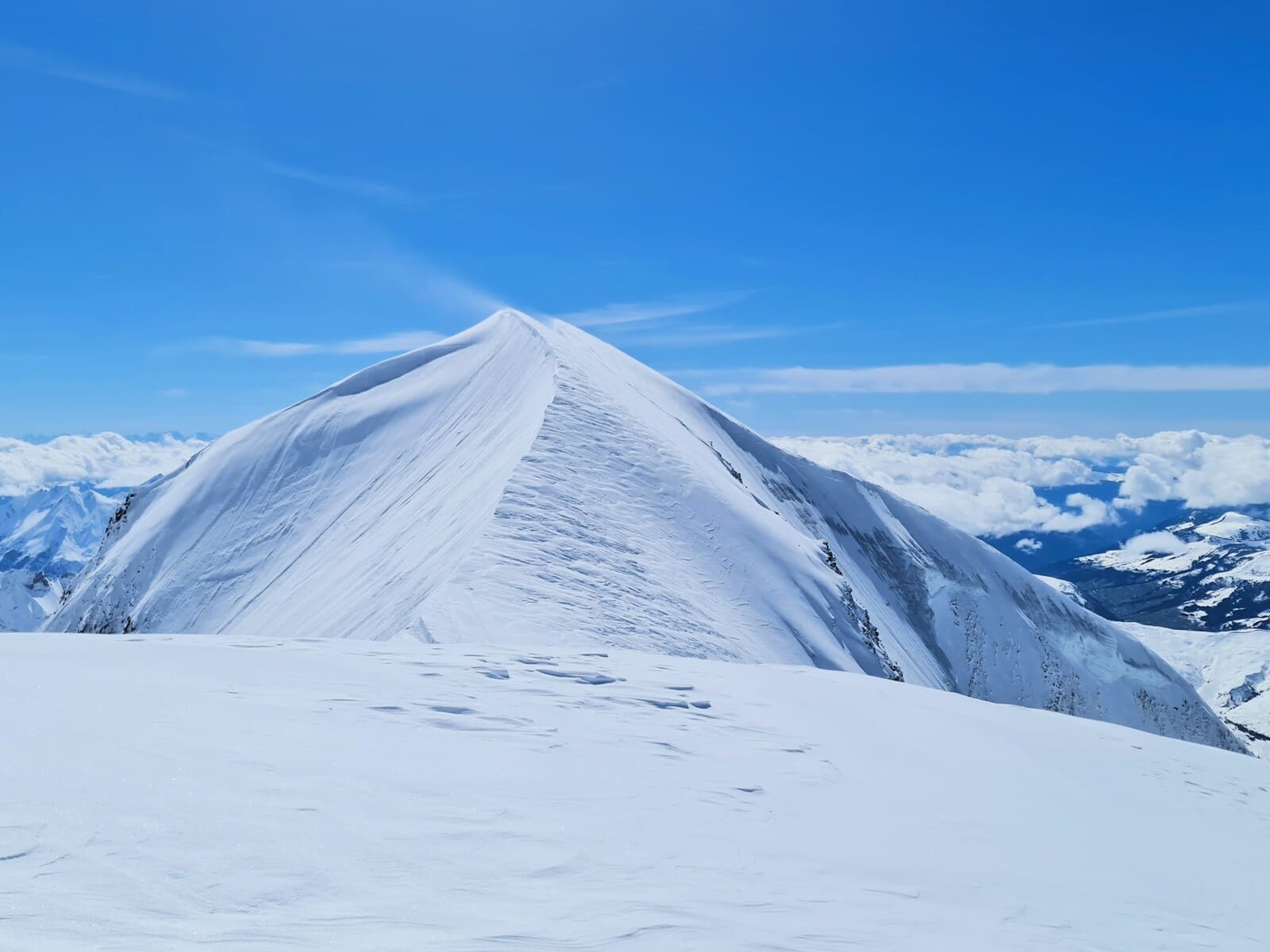Guide raid ski domes miage contamines