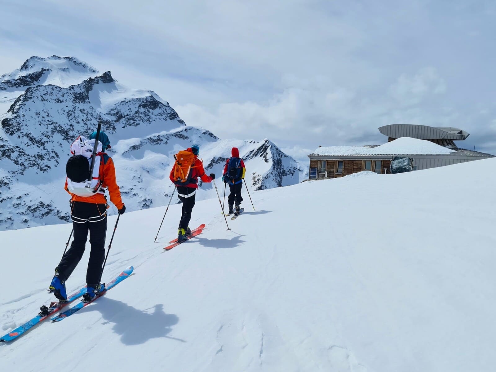 Guide raid ski domes miage contamines