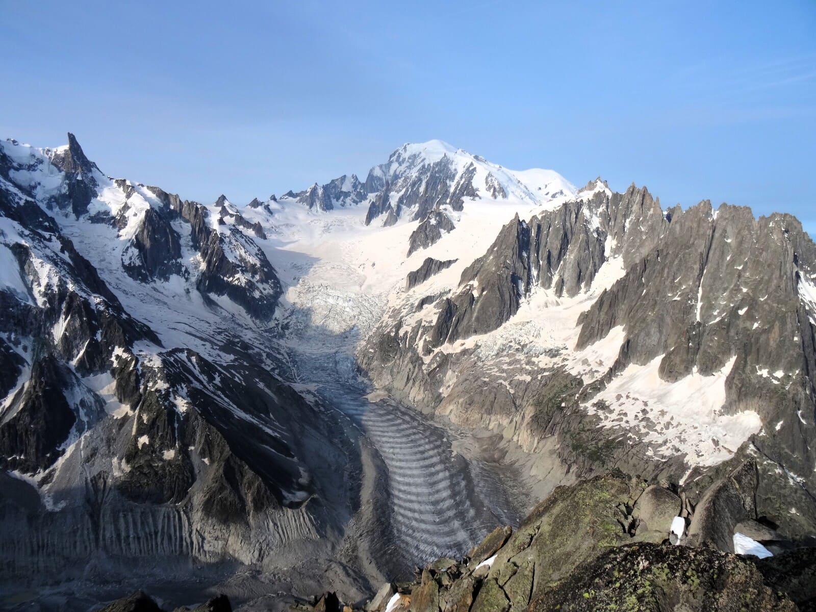 alpinisme refuge couvercle chamonix