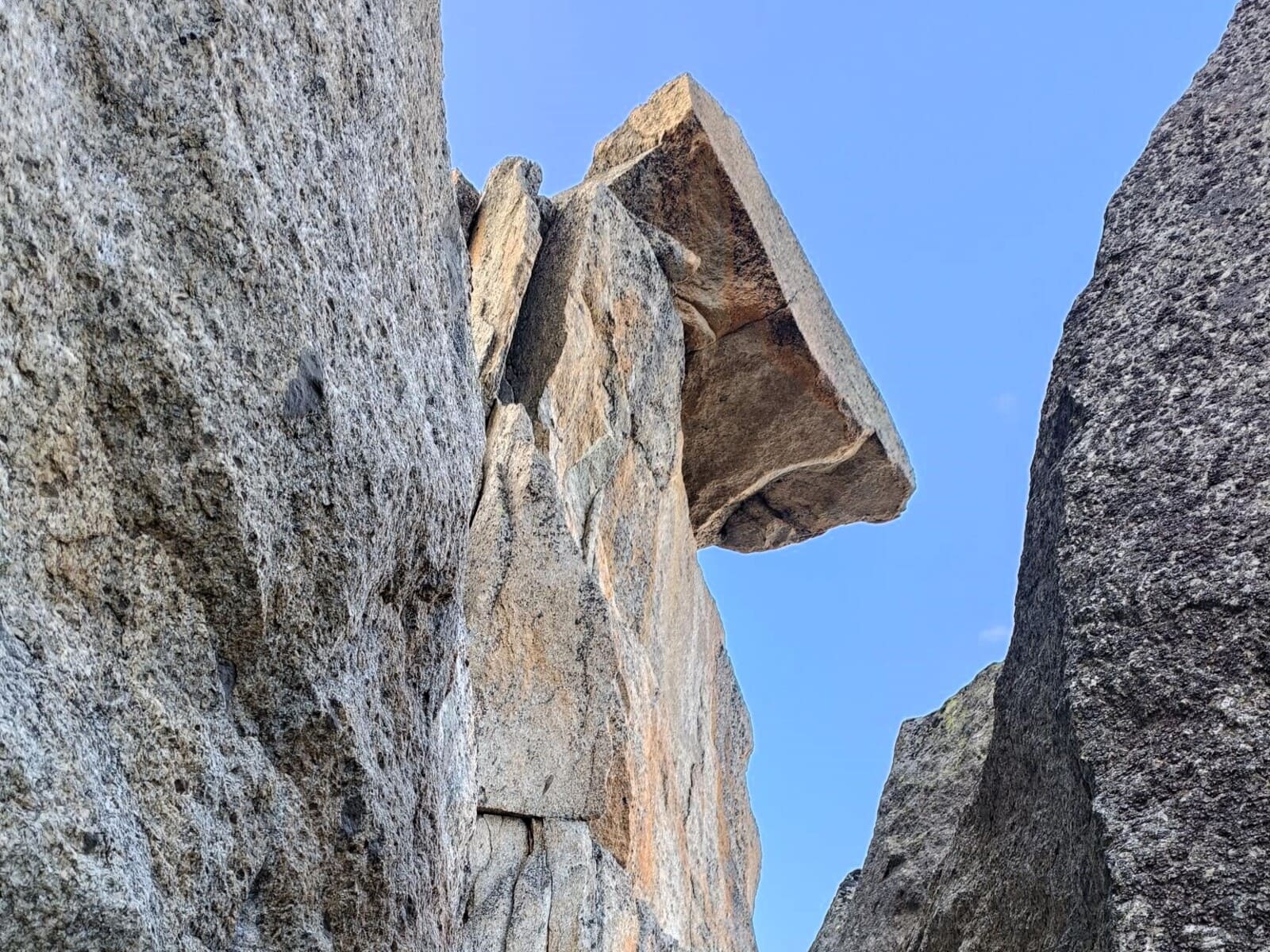 alpinisme refuge couvercle chamonix