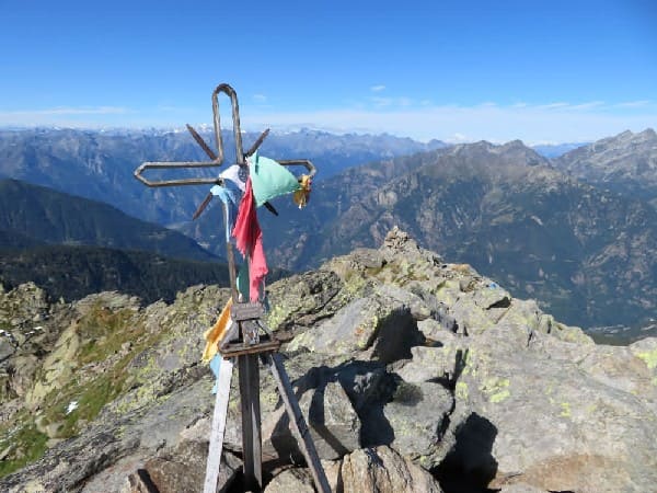 Escalade facile au Mont-Mars en traversée