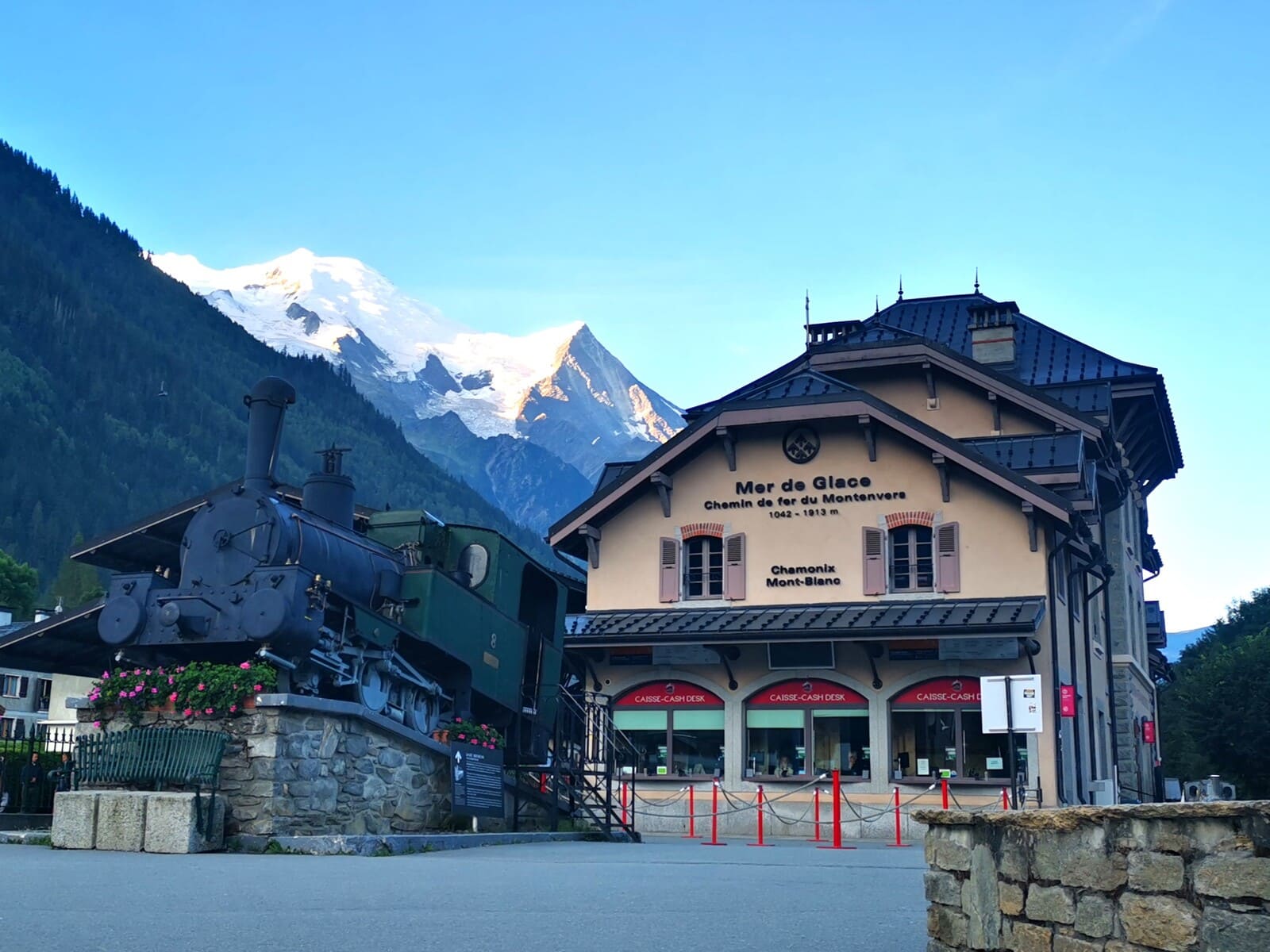 Initiation avec un guide sur la Mer de Glace