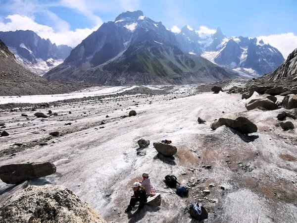 Initiation avec un guide sur la Mer de Glace