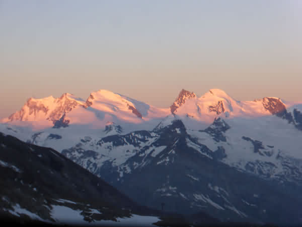 Deux 4000 à Saas-Fee : le Weissmies et le Lagginhorn