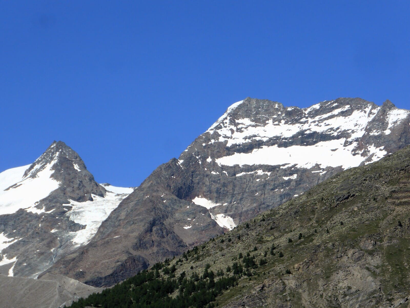 Deux 4000 à Saas-Fee : le Weissmies et le Lagginhorn