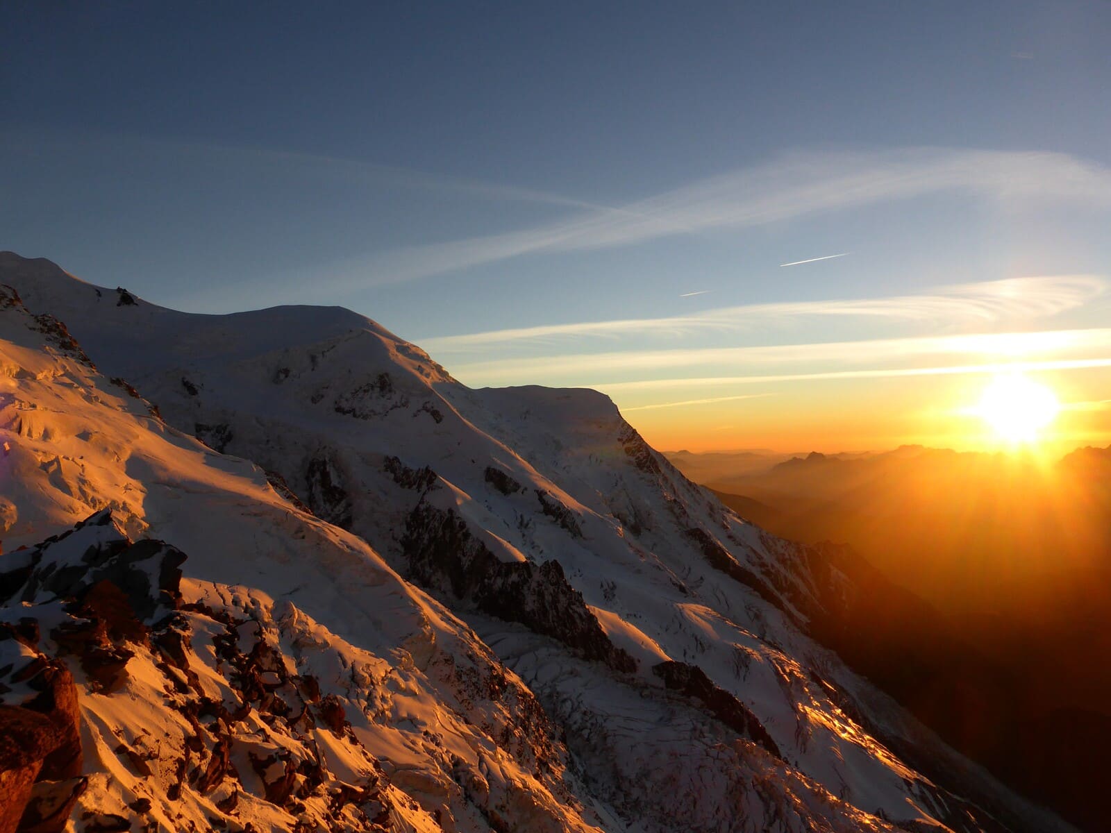 Arête des Cosmiques et pointes Lachenal - Massif du Mont-Blanc