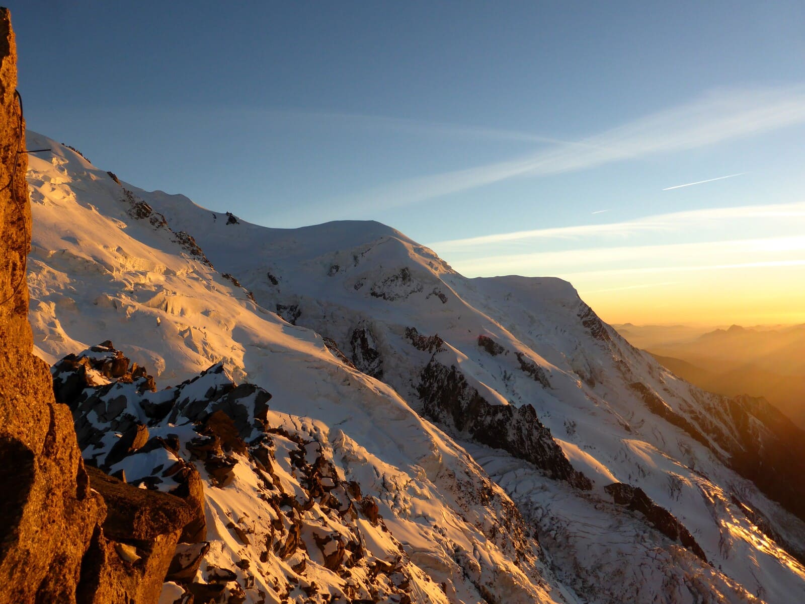Arête des Cosmiques et pointes Lachenal - Massif du Mont-Blanc
