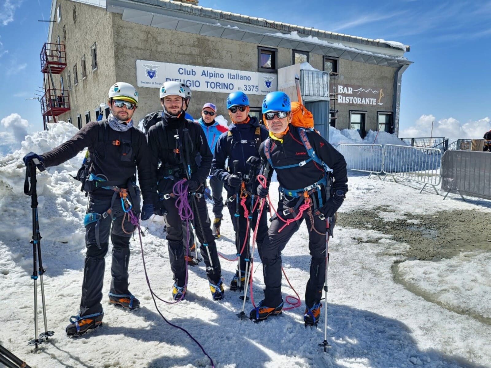stage alpinisme altitude refuge torino