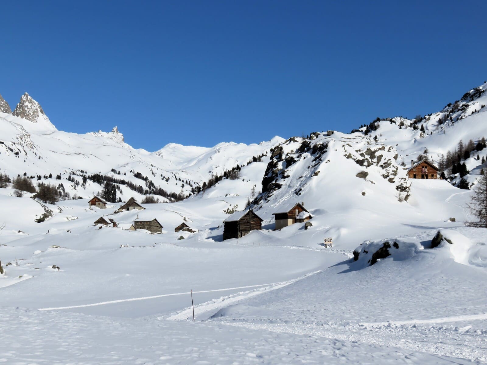 Guide raid ski facile claree nevache