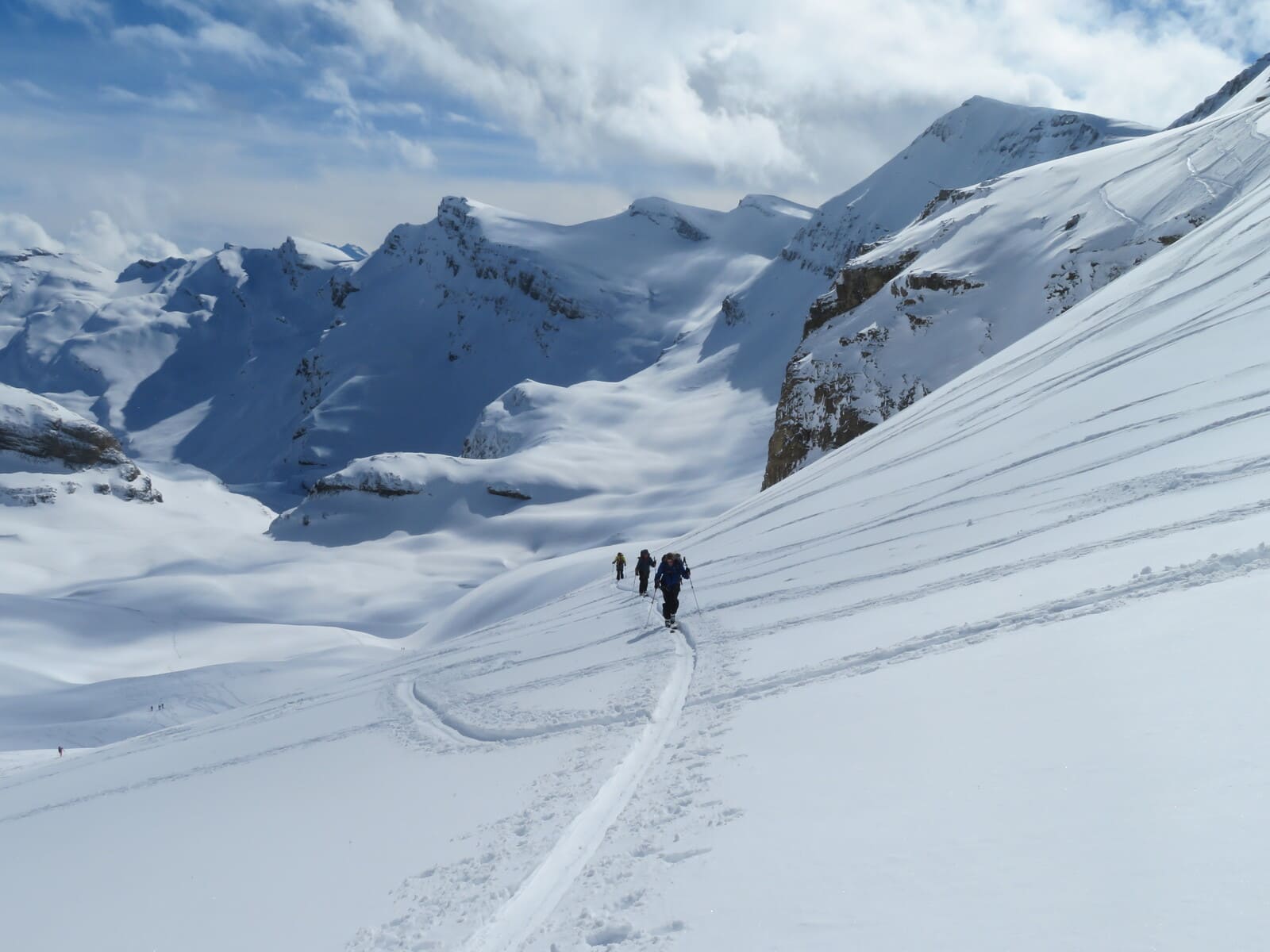 Guide raid ski en Lodge Wildstrubel