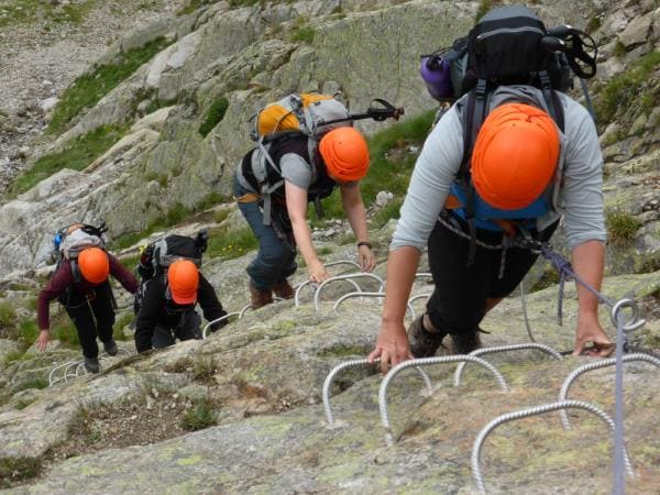 Refuge Monzino et Torino en 3 jours - Via Ferrata - Glacier au pied des géants du Mont-Blanc