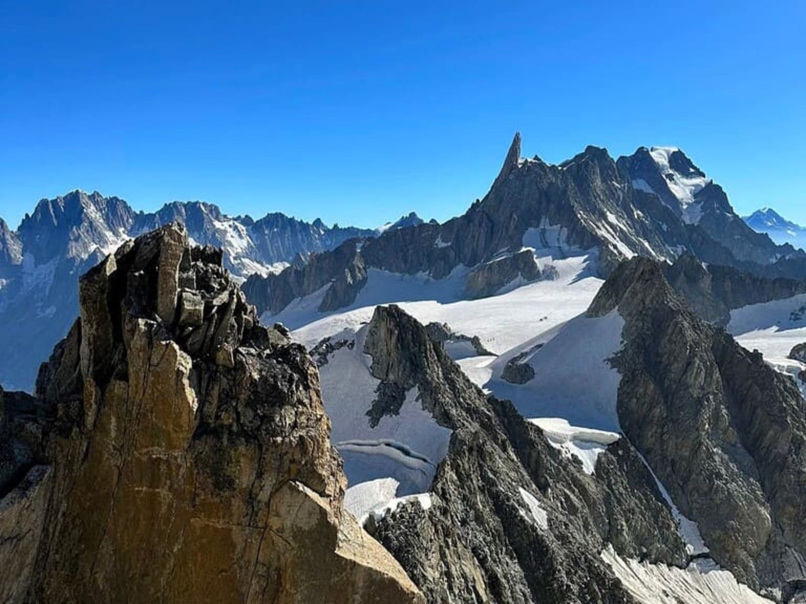 aiguille entreves