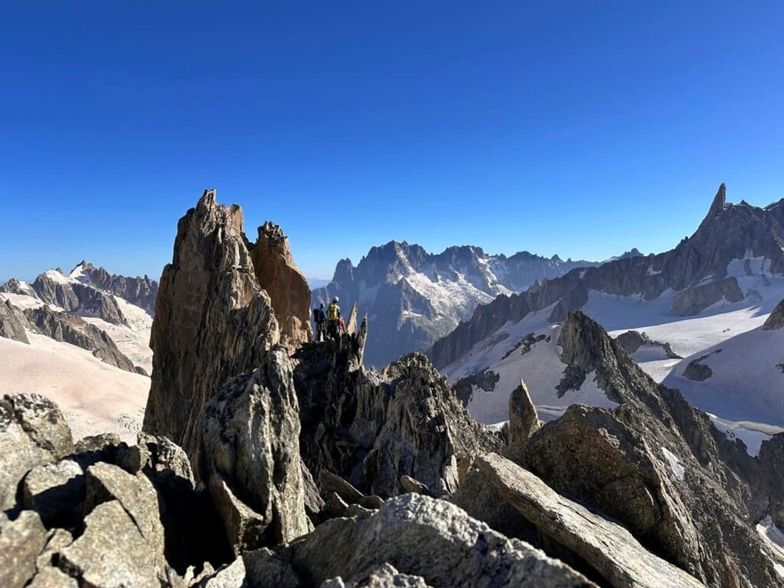 aiguille entreves