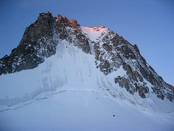 Face Nord de la Tour Ronde avec un guide