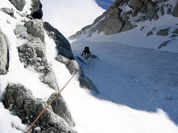 Face Nord de la Tour Ronde avec un guide