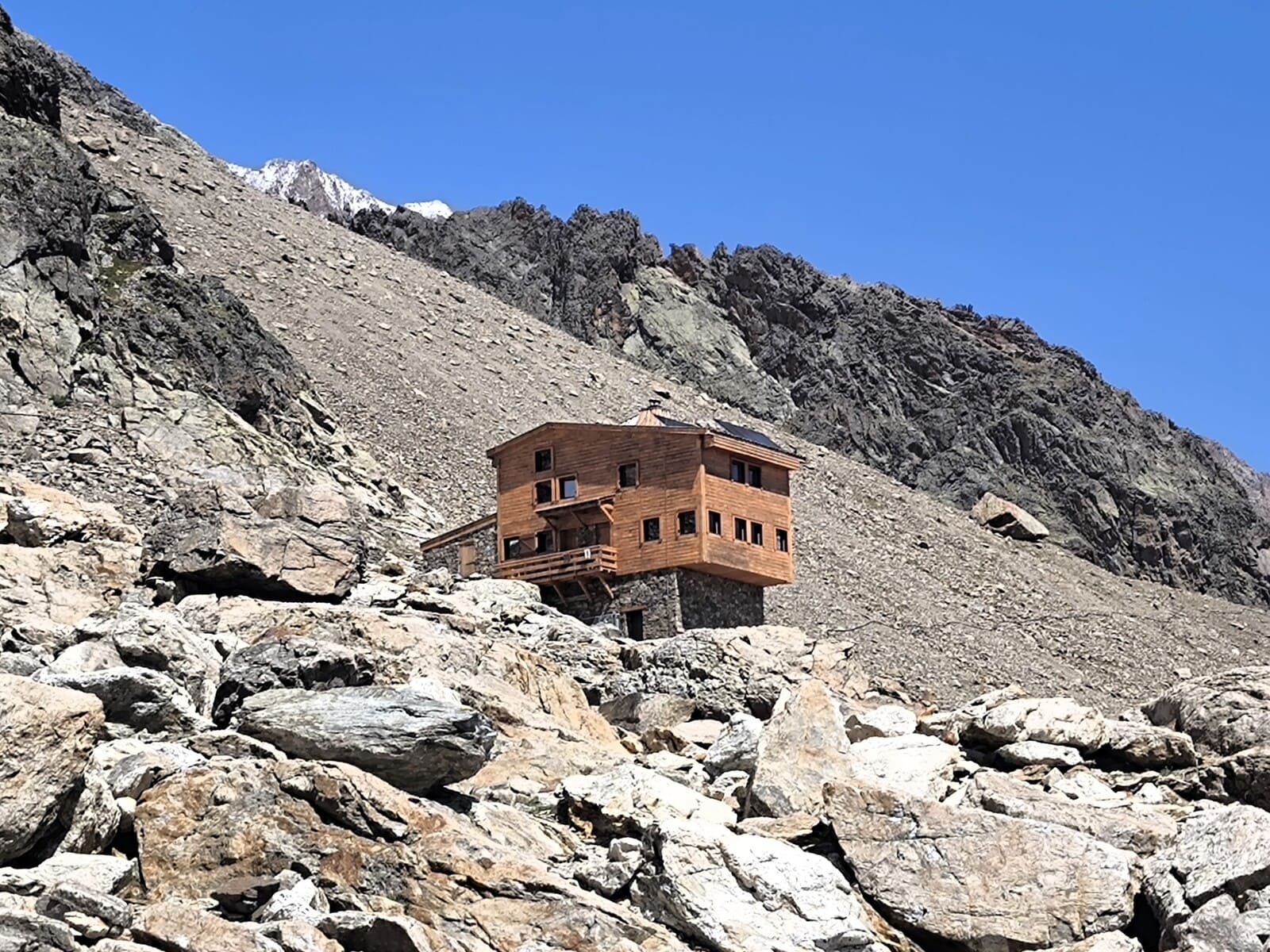 Alpinisme au refuge Robert blanc