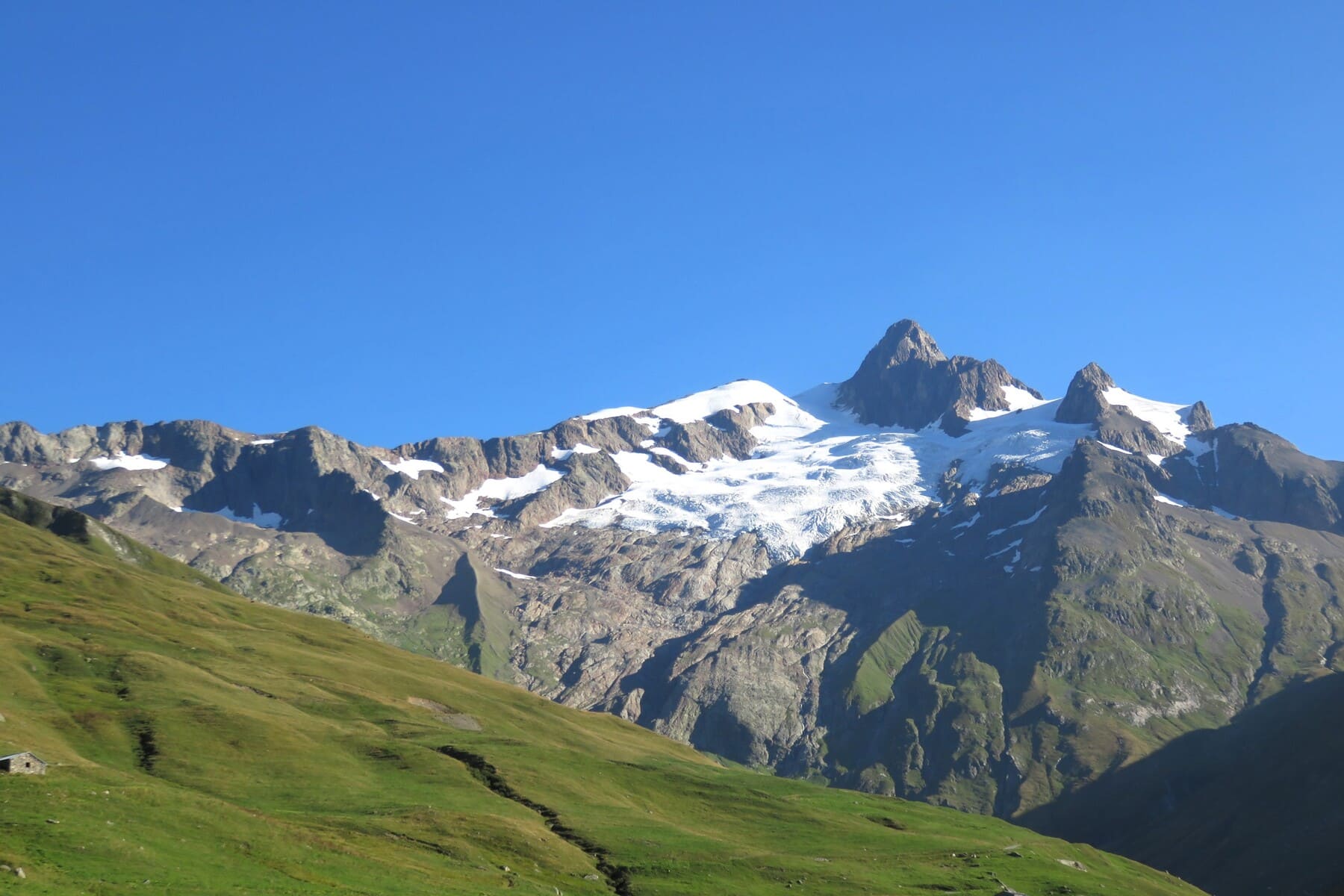 Mont-Blanc-Umrundung | Tour du Mont-Blanc TMB| Geführte Wanderreise mit Gepäcktransport und Hotels