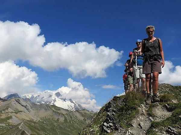 Mont-Blanc-Umrundung | Tour du Mont-Blanc TMB| Geführte Wanderreise mit Gepäcktransport und Hotels