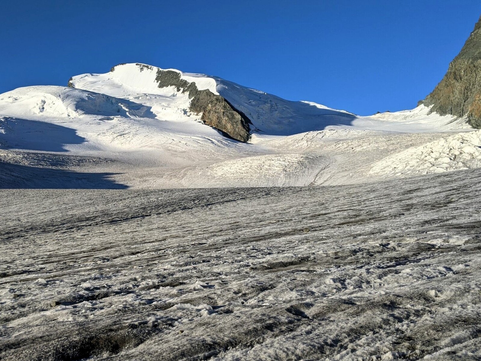 4000 à Saas-Fee : Allalinhorn et Strahlhorn