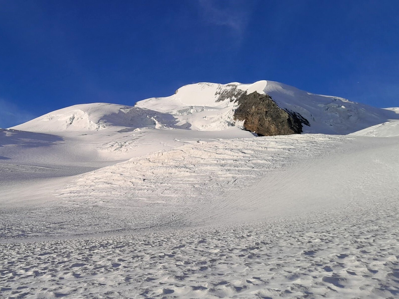 4000 à Saas-Fee : Allalinhorn et Strahlhorn
