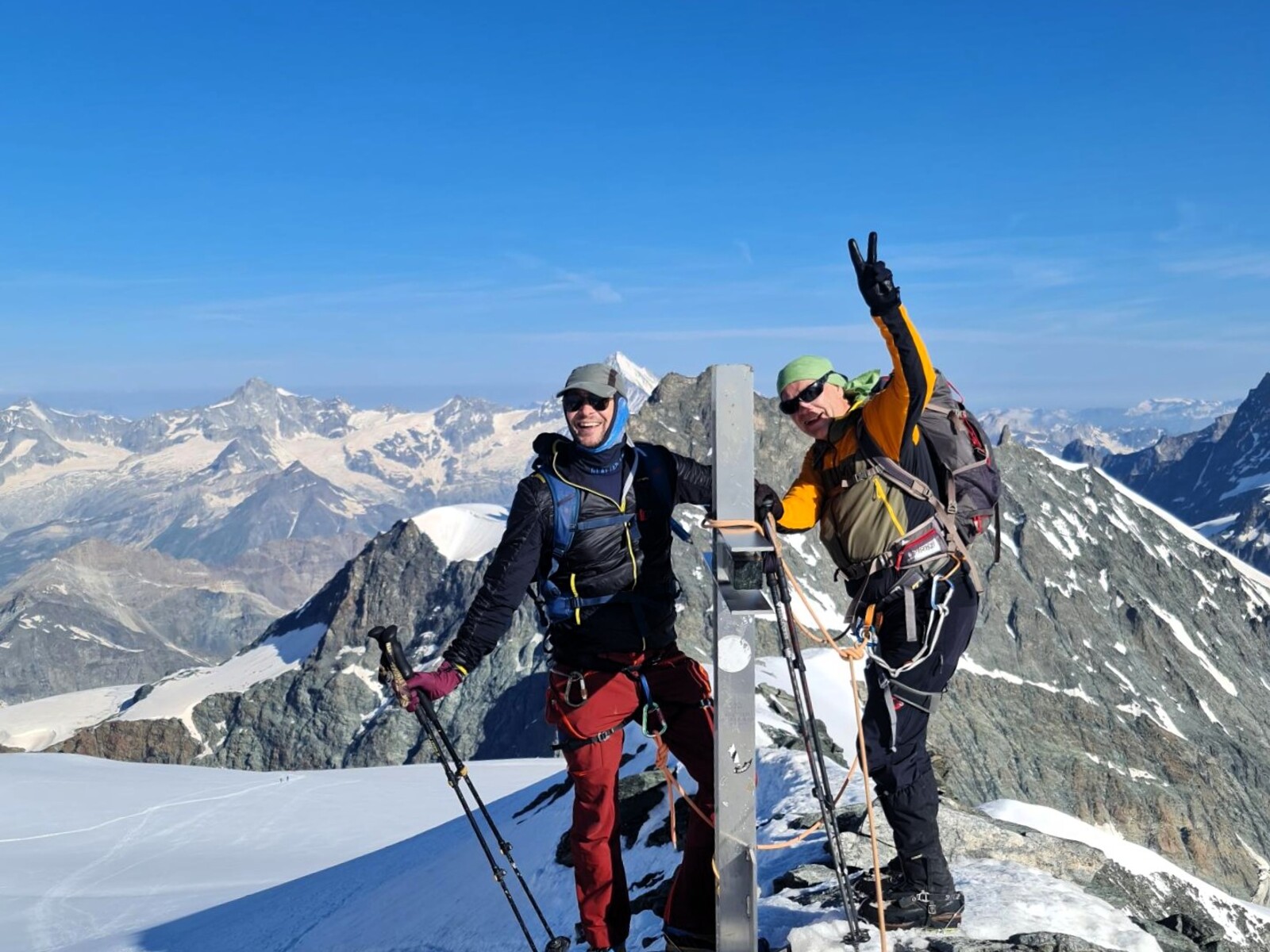 4000 à Saas-Fee : Allalinhorn et Strahlhorn