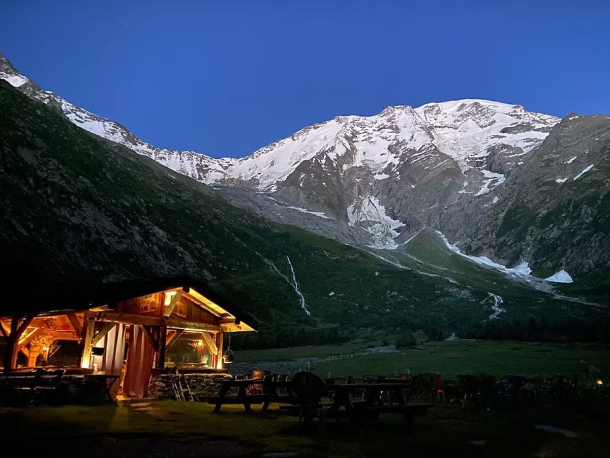 Tour du Val Montjoie